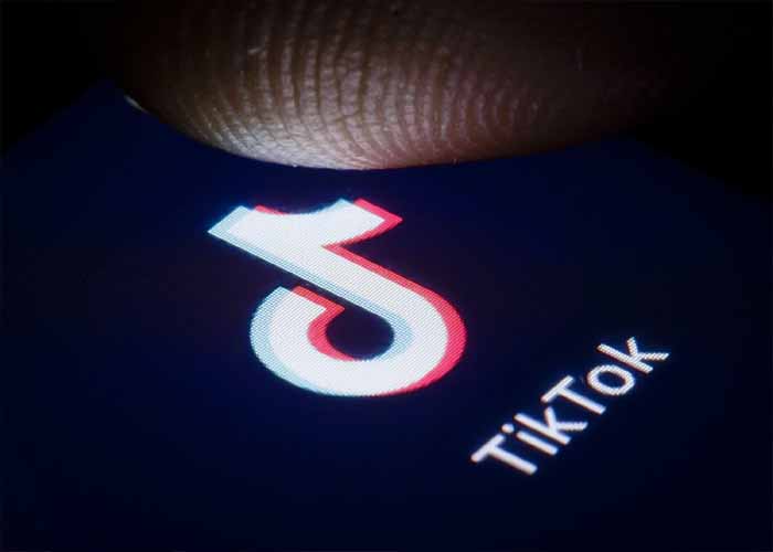 TikTok वीडियो बनाते दो दोस्त नदी में कूदे, एक को बचाया लेकिन दूसरा अब भी लापता TikTok वीडियो बनाते दो दोस्त नदी में कूदे, एक को बचाया लेकिन दूसरा अब भी लापता